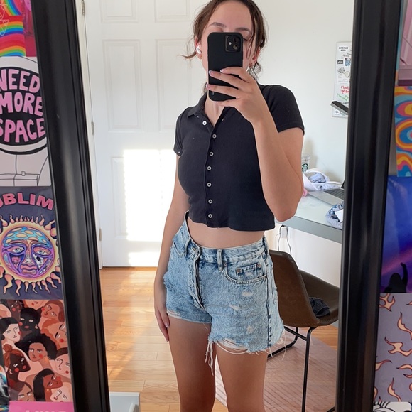 BRANDY MELVILLE/JOHN GALT button down top !! - Picture 5 of 6